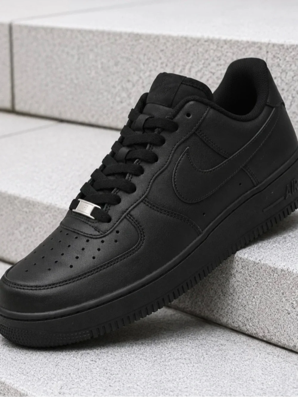 & Other Stories Men's Low-Top Sneakers - Black